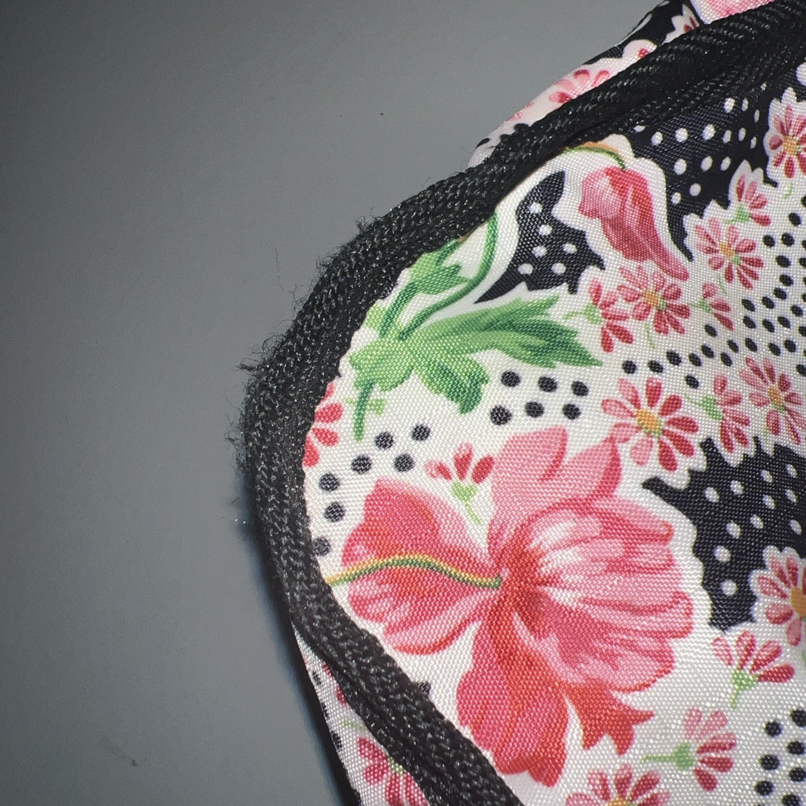 LeSportsac handbag + pouch Pink flowers & polka dots Canvas 9 x 11 x 5 Inches