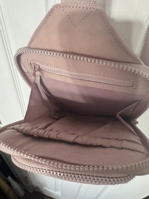 BEIS The Sport Sling In Atlas Pink