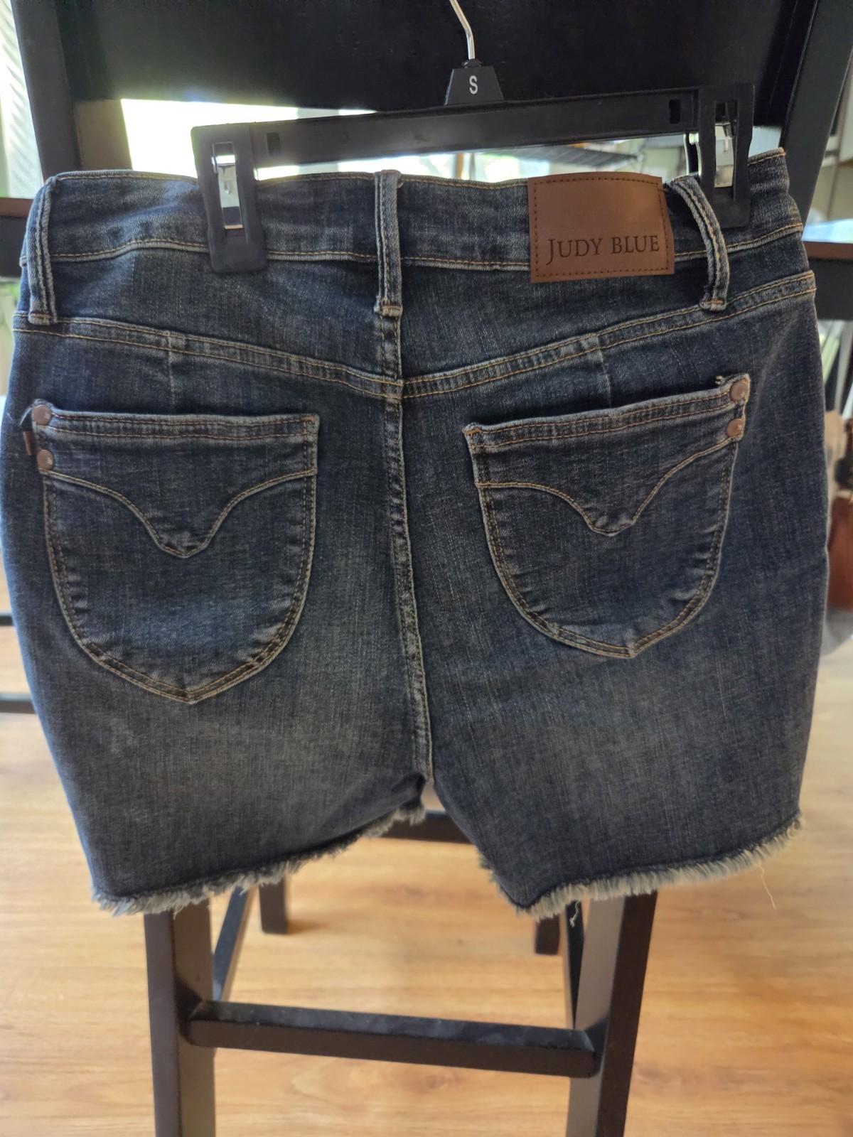 Judy Blue Womens M Blue Dark Wash Denim Cut Off Shorts Mid Rise 5-Pocket