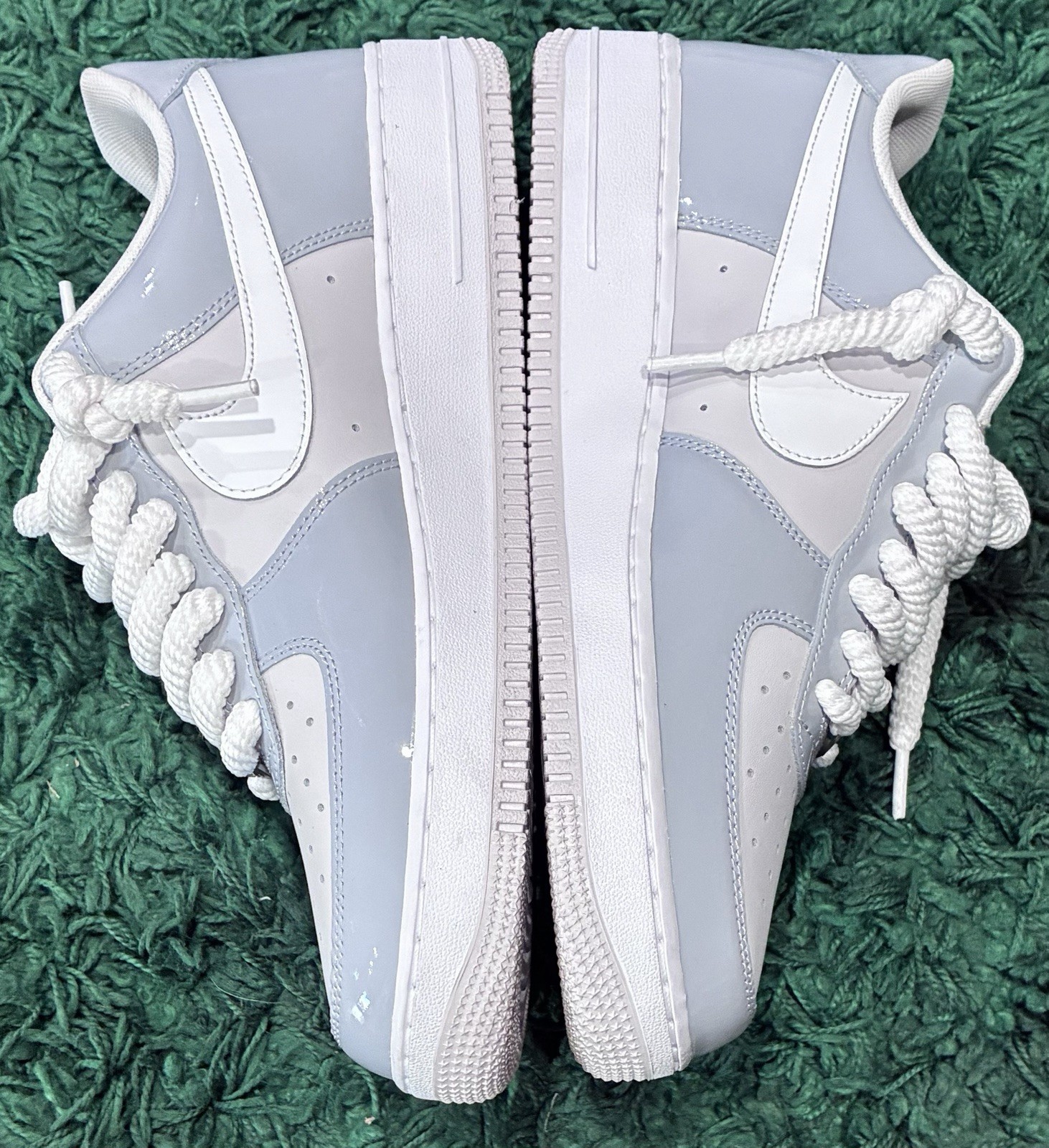 Nike Air Force 1 07 LV8 Wolf Grey Patent Size 11 Pre-Owned/Used No Box WORN ONCE