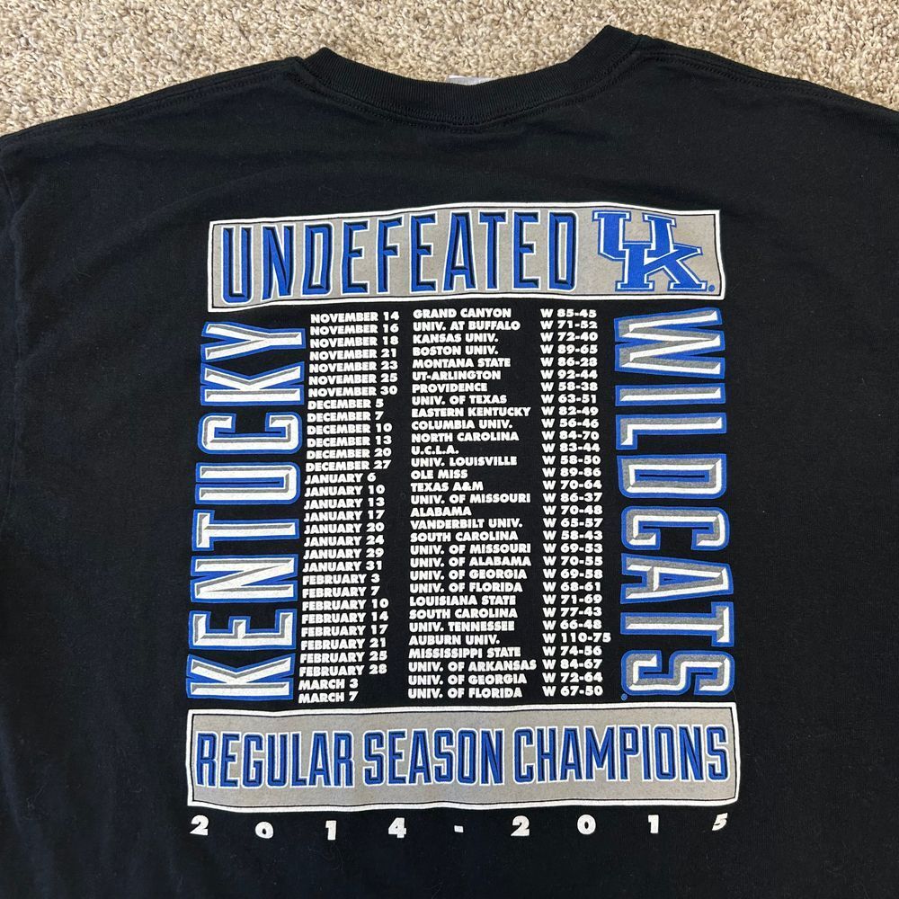 Kentucky Wildcats UK 2015 Undefeated Regular Season Champs Shirt Men Size Large
