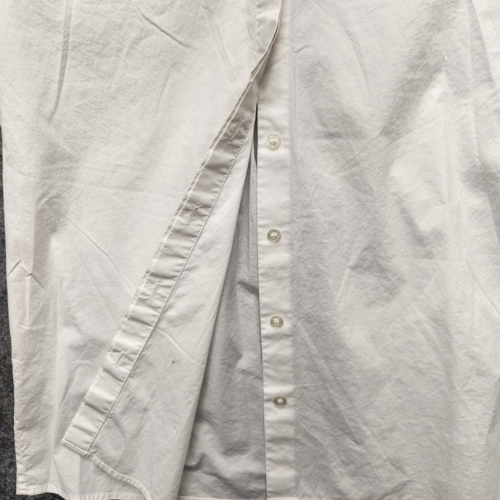 Calvin Klein Long Sleeve Women’s Medium White Two Button Straight Barrel Cuff