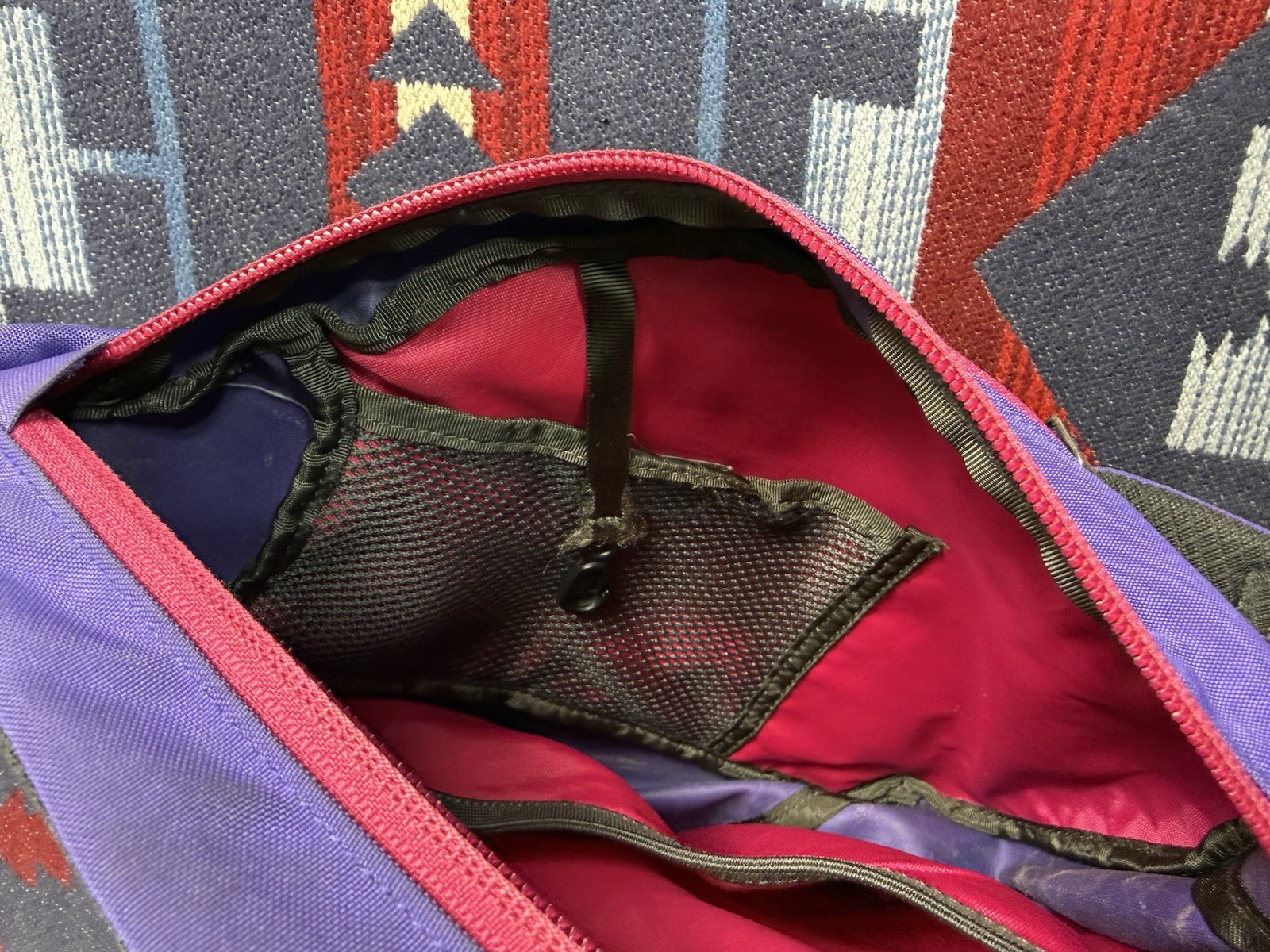 Patagonia Atom Sling 8L Women Bag Outdoor Purple Violet Rare Color Carry On Pack