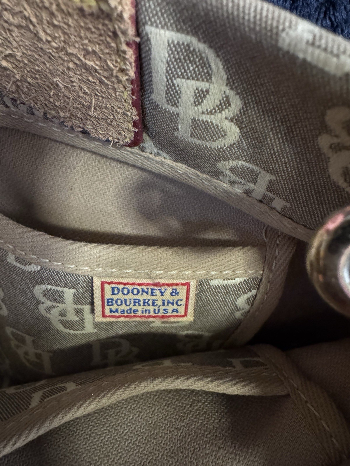 dooney and bourke crossbody leather