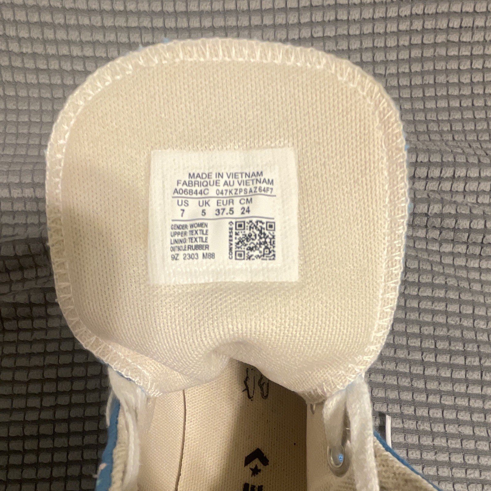 Converse Chuck Taylor All Star High Top Lace Up Sneakers Blue/White Textile