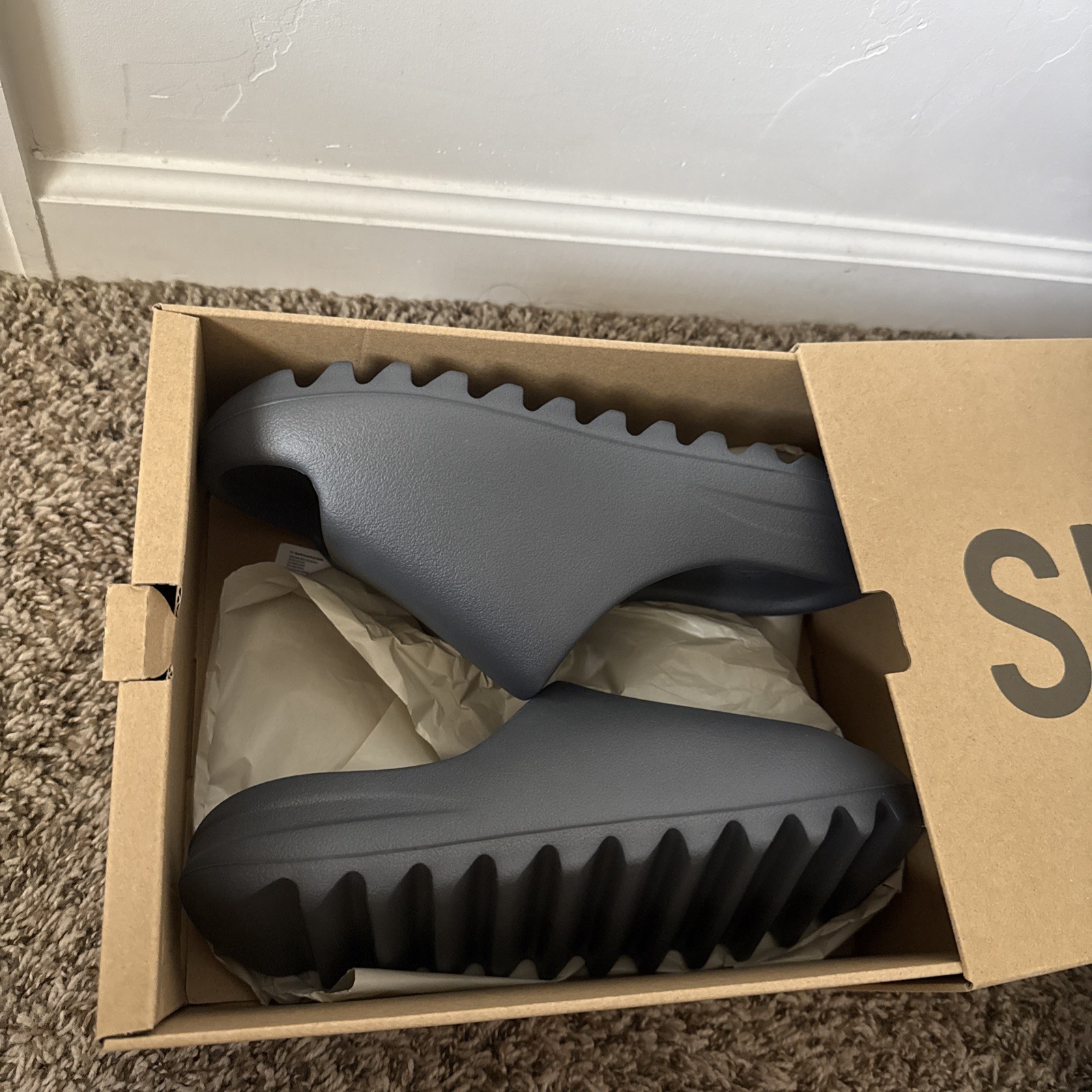 Adidas Yeezy Slide Slate Grey Size 8 – 100% Authentic ID2350