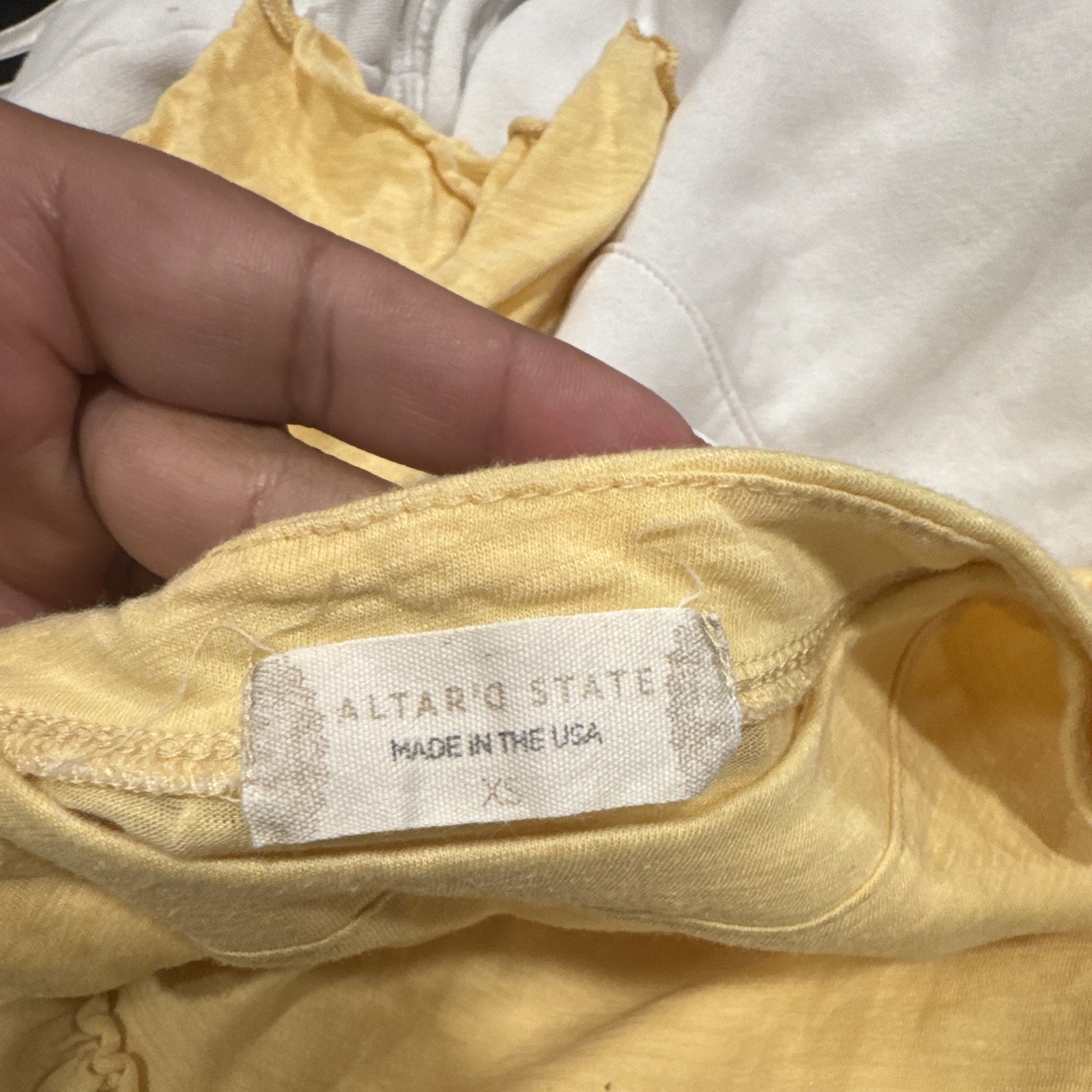 Altar’d State Yellow Solid Ruffle Cropped Short Sleeve Round Neck Tee XS