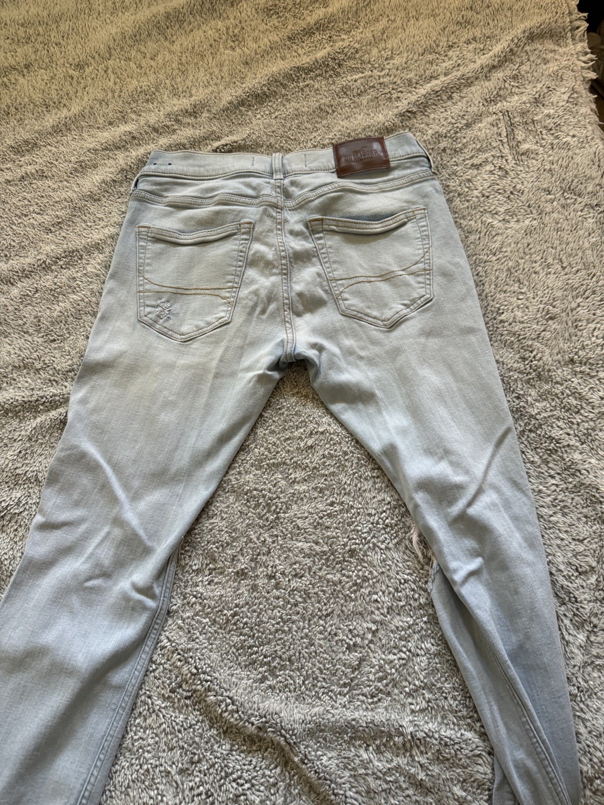Lot Of Hollister men’s Jeans size vary 4 pairs