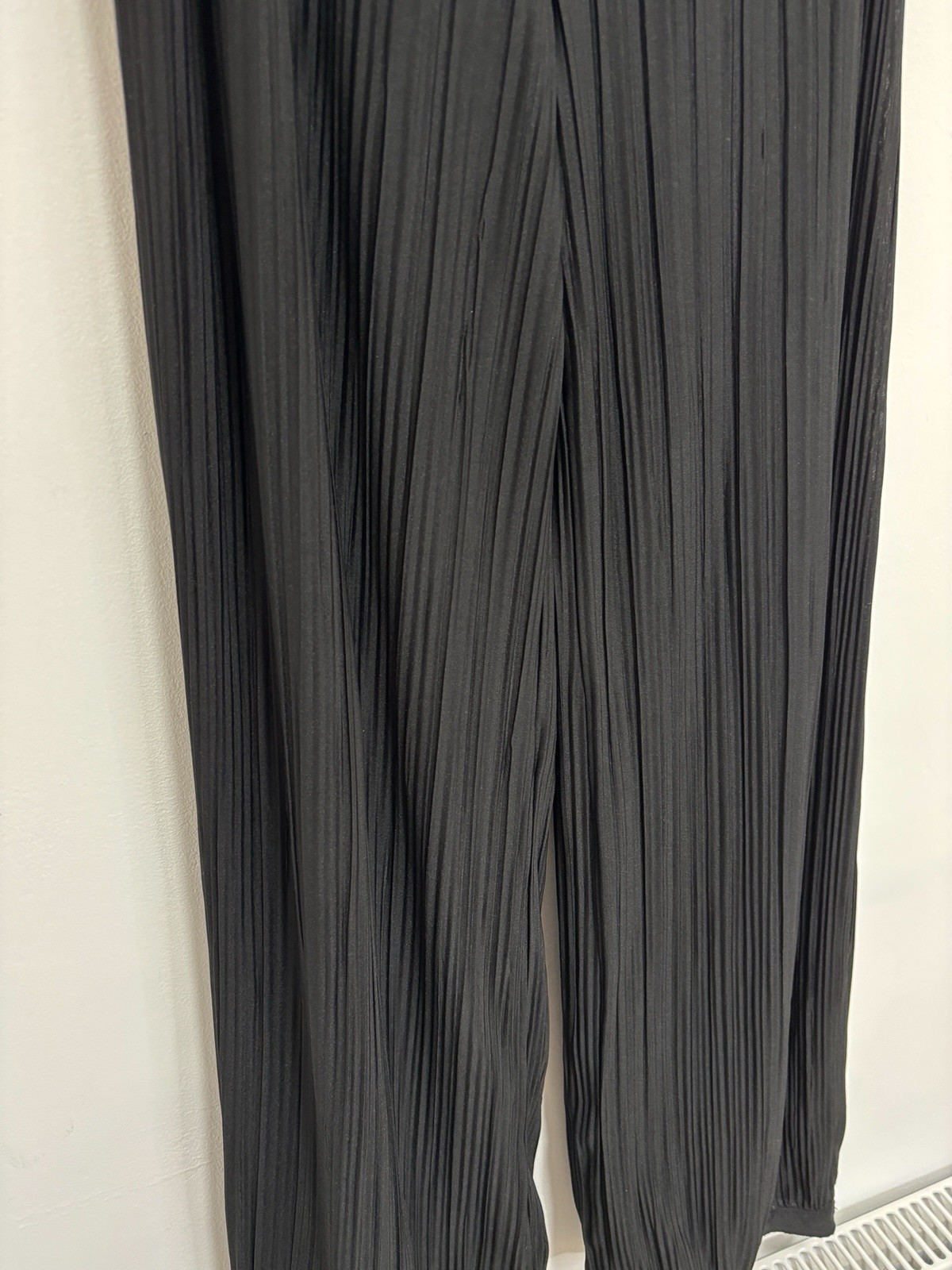 Mint Velvet Plissé Trousers Size Small Black Elasticated Waist Wide Leg *Read*