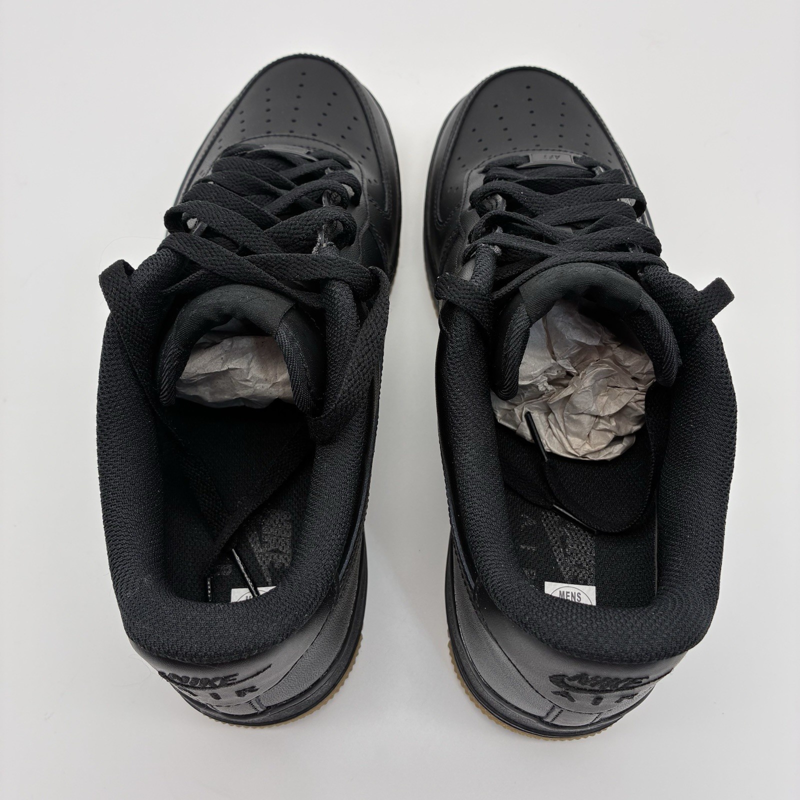 Nike Air Force 1 07 Low Black Gum DZ4404-001 NWOB Men Size 10.5