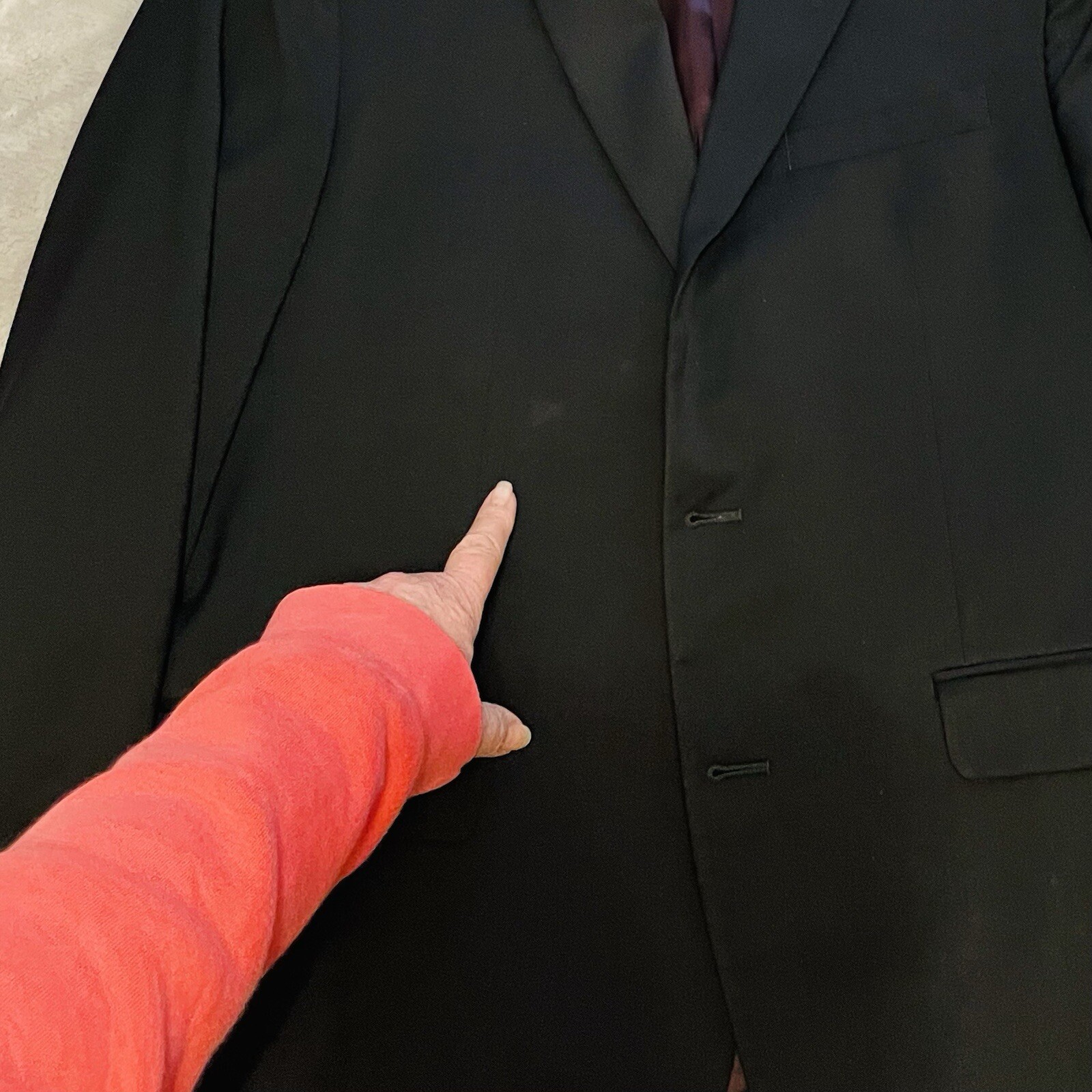 Saks Fifth Avenue Mens Everest Blazer Jacket Size 42R Black Marzotto 100% Wool