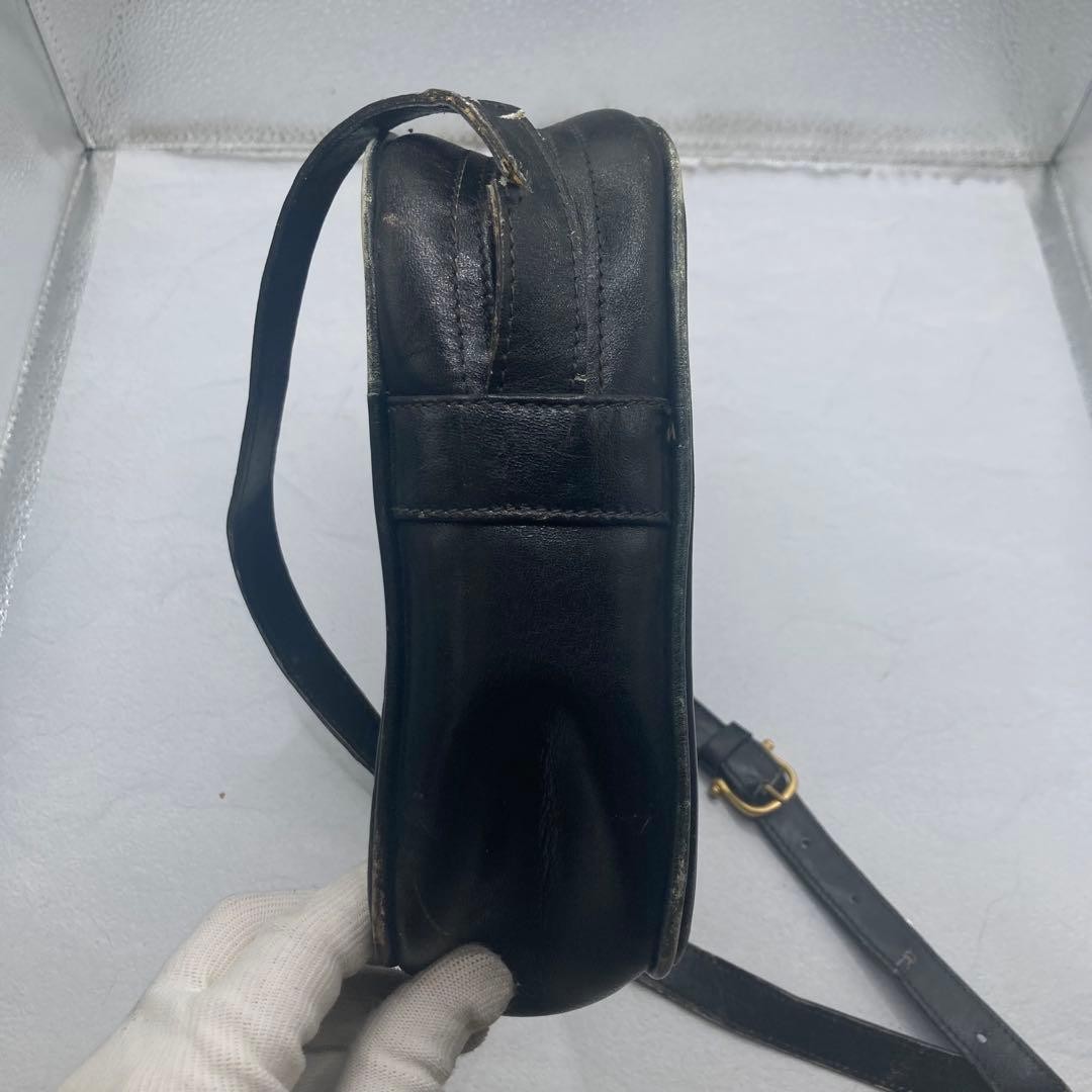 CELINE Shoulder Bag Leather Black Gold hardware Horse Carriage Condition Used