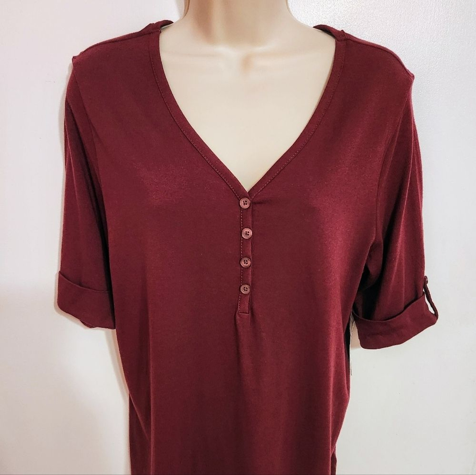 Karen Scott NEW Button Front Button Tab Sleeve Knit Essential Top Burgundy Sm