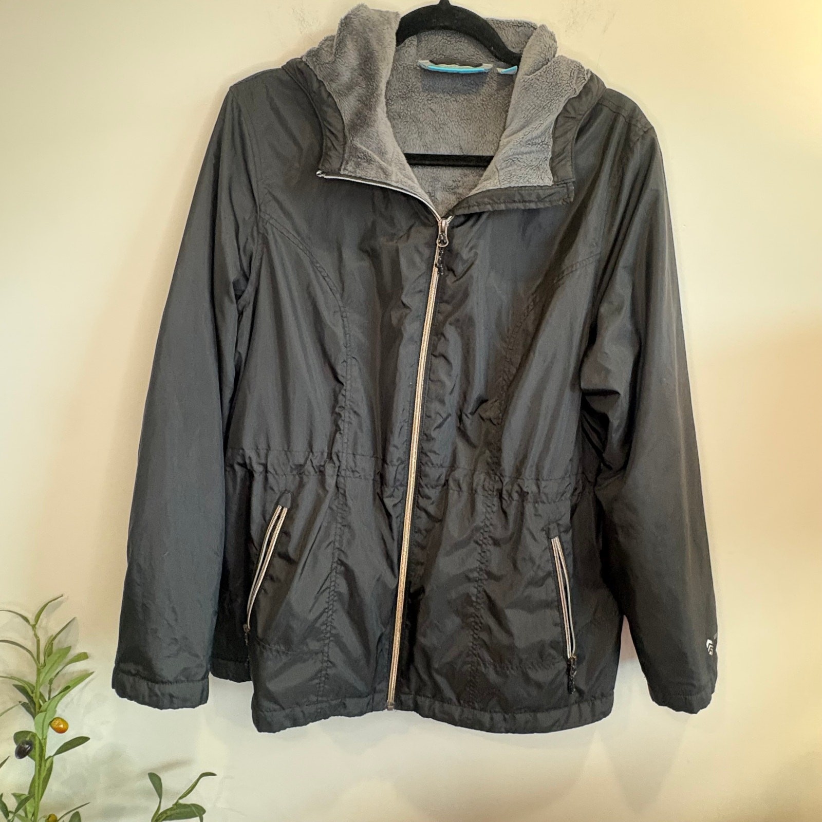 Free Country Black Hooded Jacket XL | Lightweight All-Season Layer