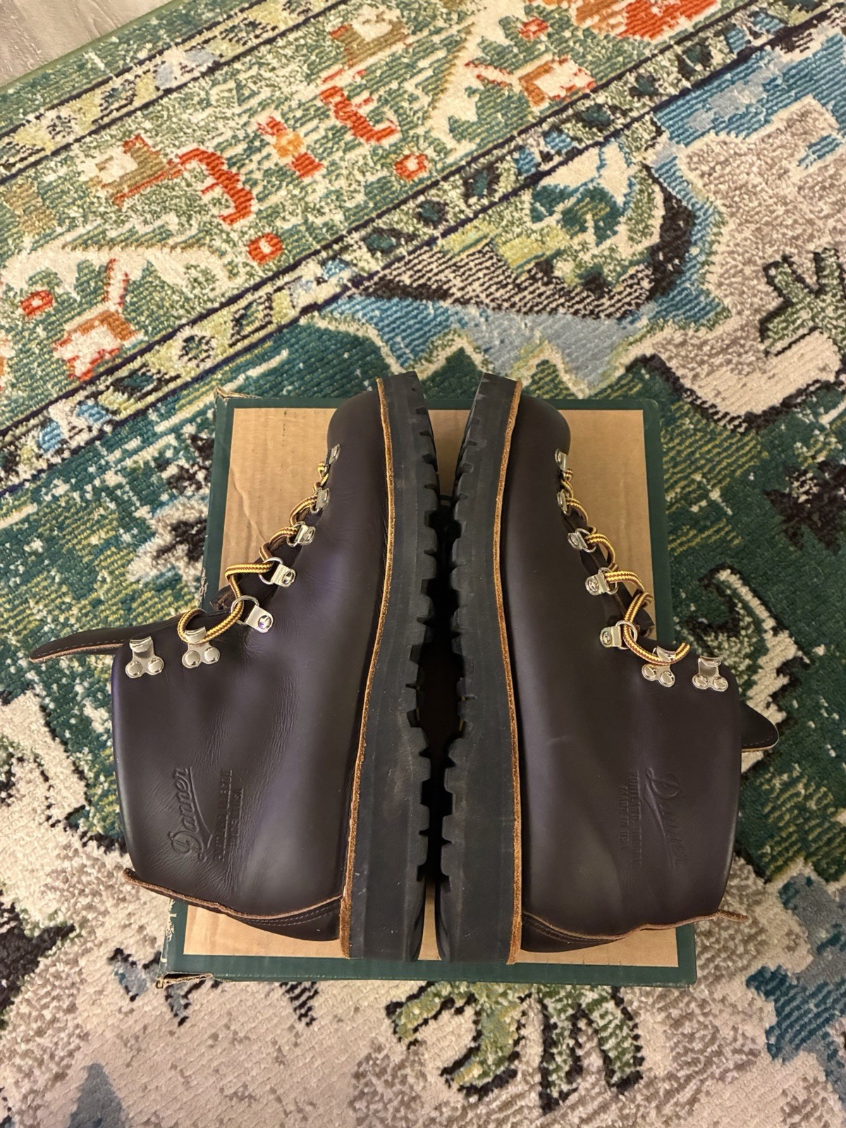 Danner Mountain Light Hiking Boots Mens 9.5 USA Made