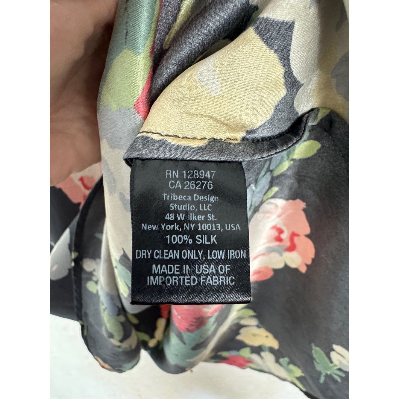 Nili Lotan Isabella 100% Silk Tank Top Cami Floral Grey Spring Quiet Luxury