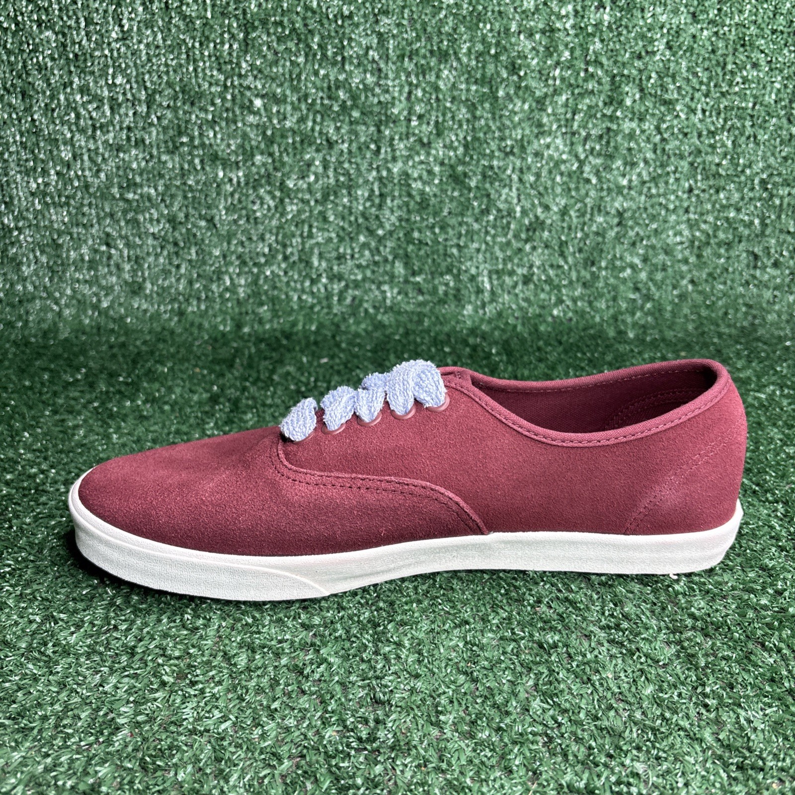 NEW VANS Authentic Low Pro Red Suede Skate Shoes Sneakers Men 8 / Women 9.5