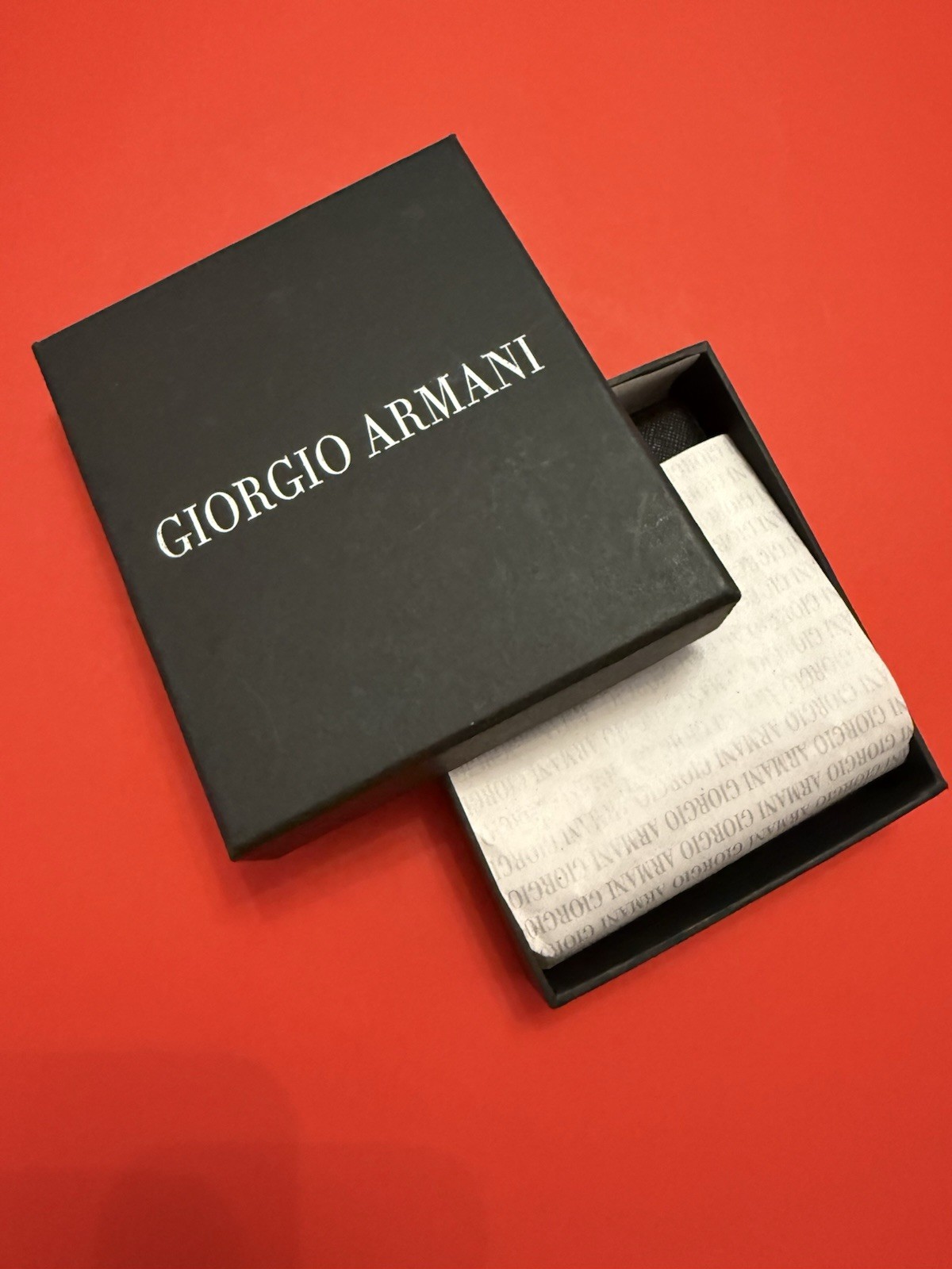 Giorgio Armani Men’s Black Bifold Wallet Logo Accent Credit Card Folding