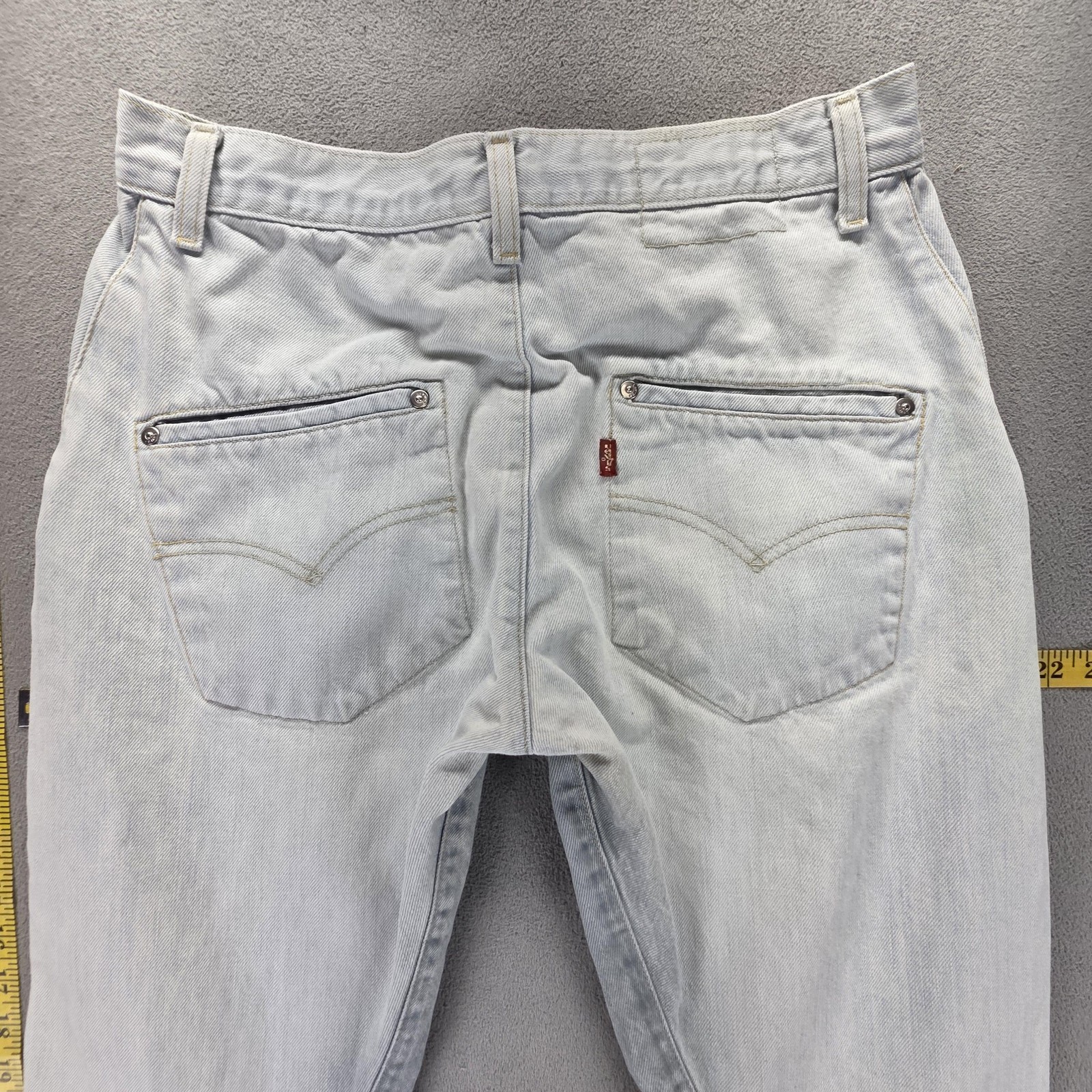 Vintage Levis Engineered Jeans Mens Blue Light Wash Twisted Zip Fly Fits 30×28