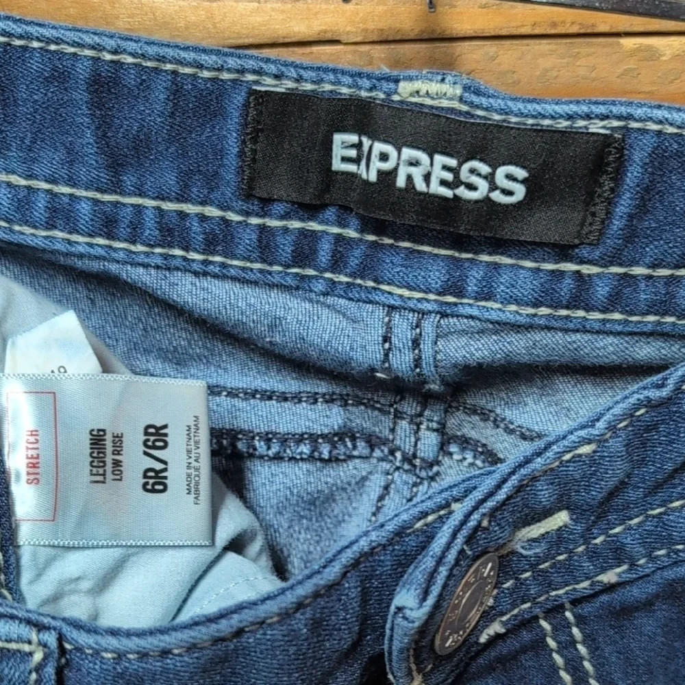 Express Women’s Dark Blue Skinny Jeans Cute Cheap Size 6
