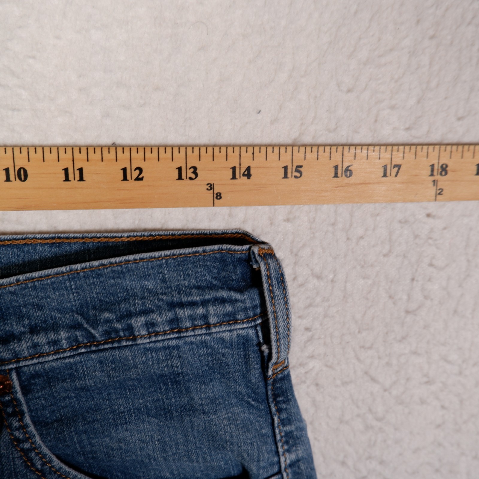 Levi’s Signature Men’s Blue Jeans Bootcut 28×30 Medium Wash