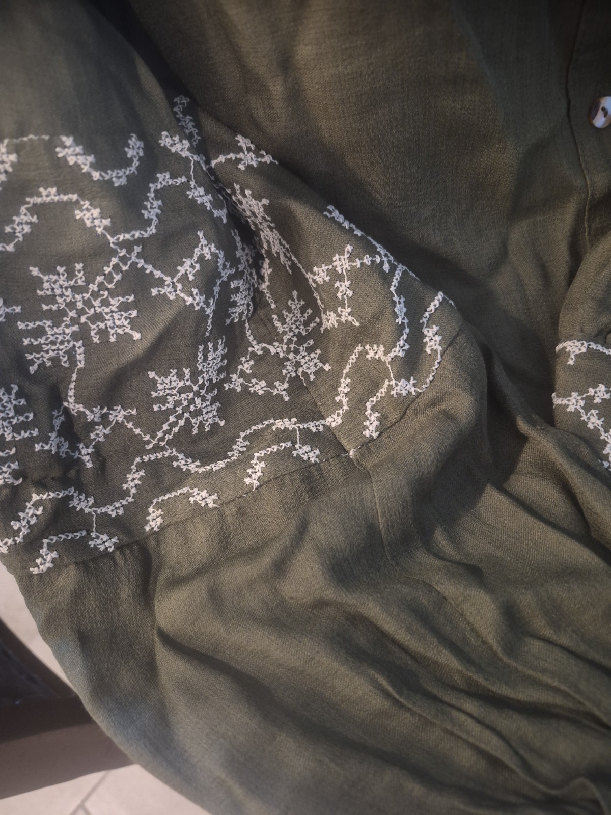 women long sleeve olive green shirt Zara size S