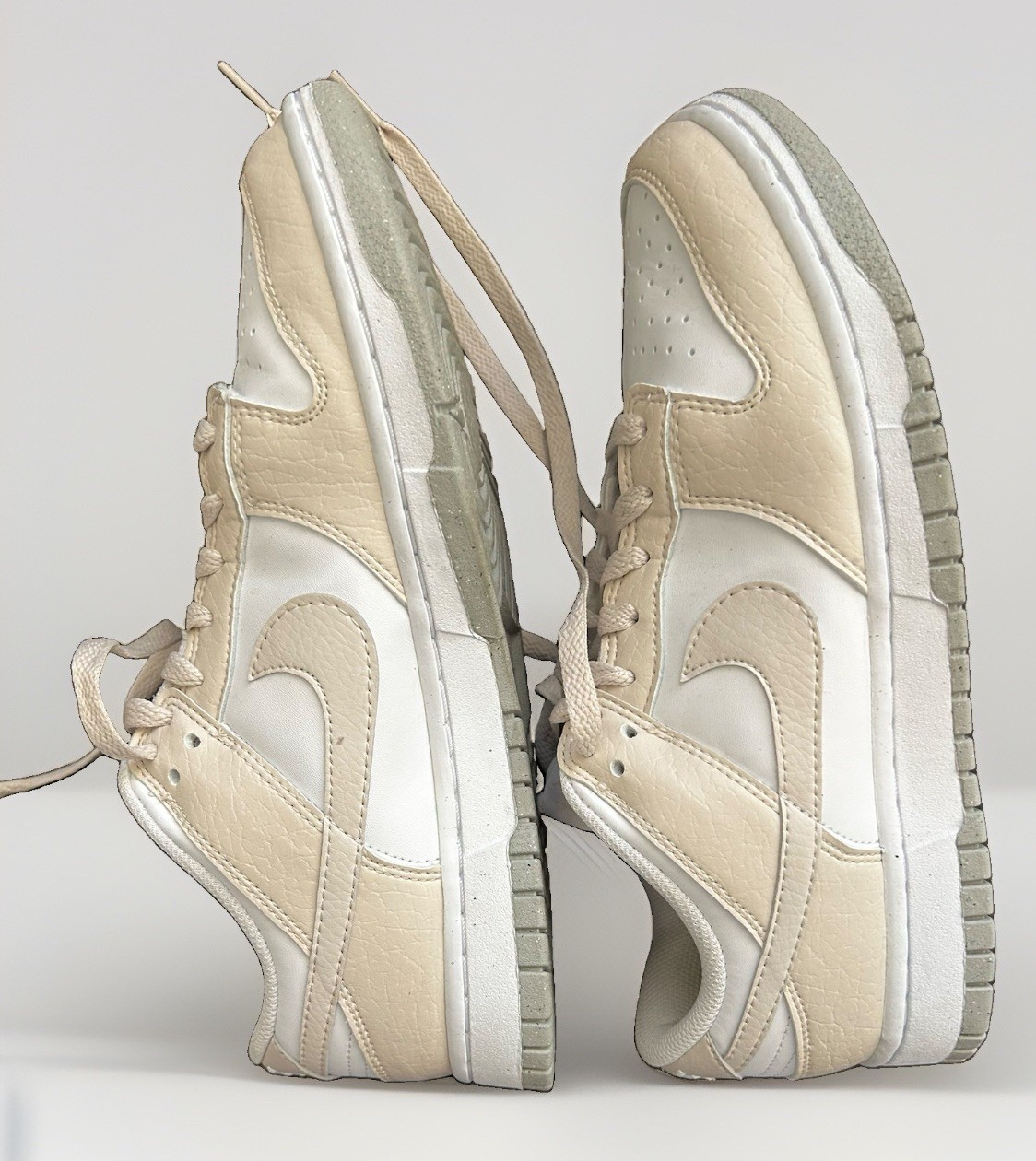 Nike Men’s Dunk Low Top Lace-Up Athletic Sneaker White/Beige/Sail/Hemp