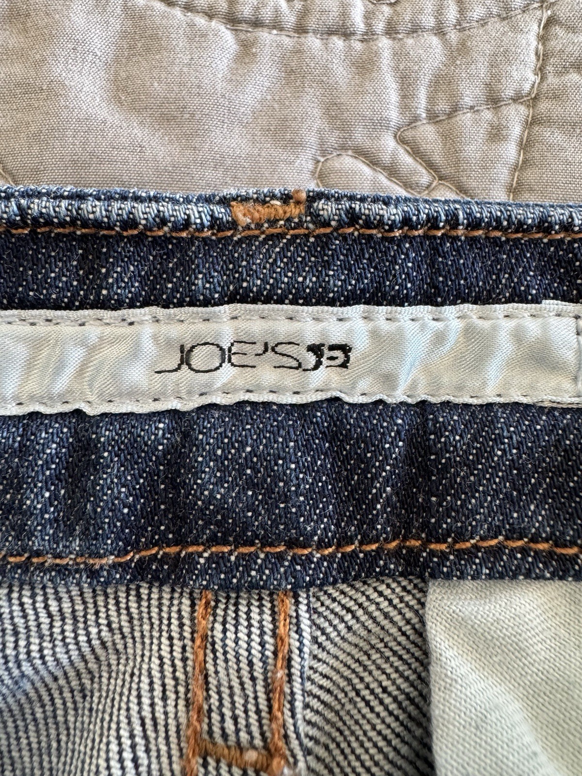 2000s Low Rise Mini Micro Jean Shorts Dark Wash Denim Cuffed Cut Off Shorts W26