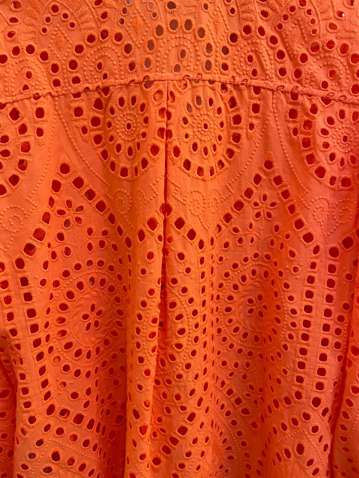 Chicos long sleeve women’s Eyelet Blouse Citrus Orange color SZ 2 US 12/14