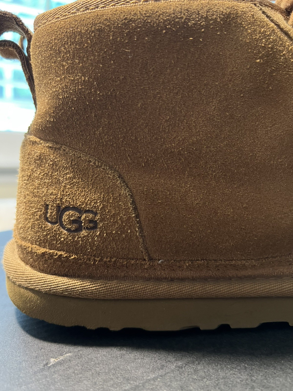UGG Neumel Chukka Boots Men Size 9 M Chestnut Brown Suede Wool Lined Boxed 3236