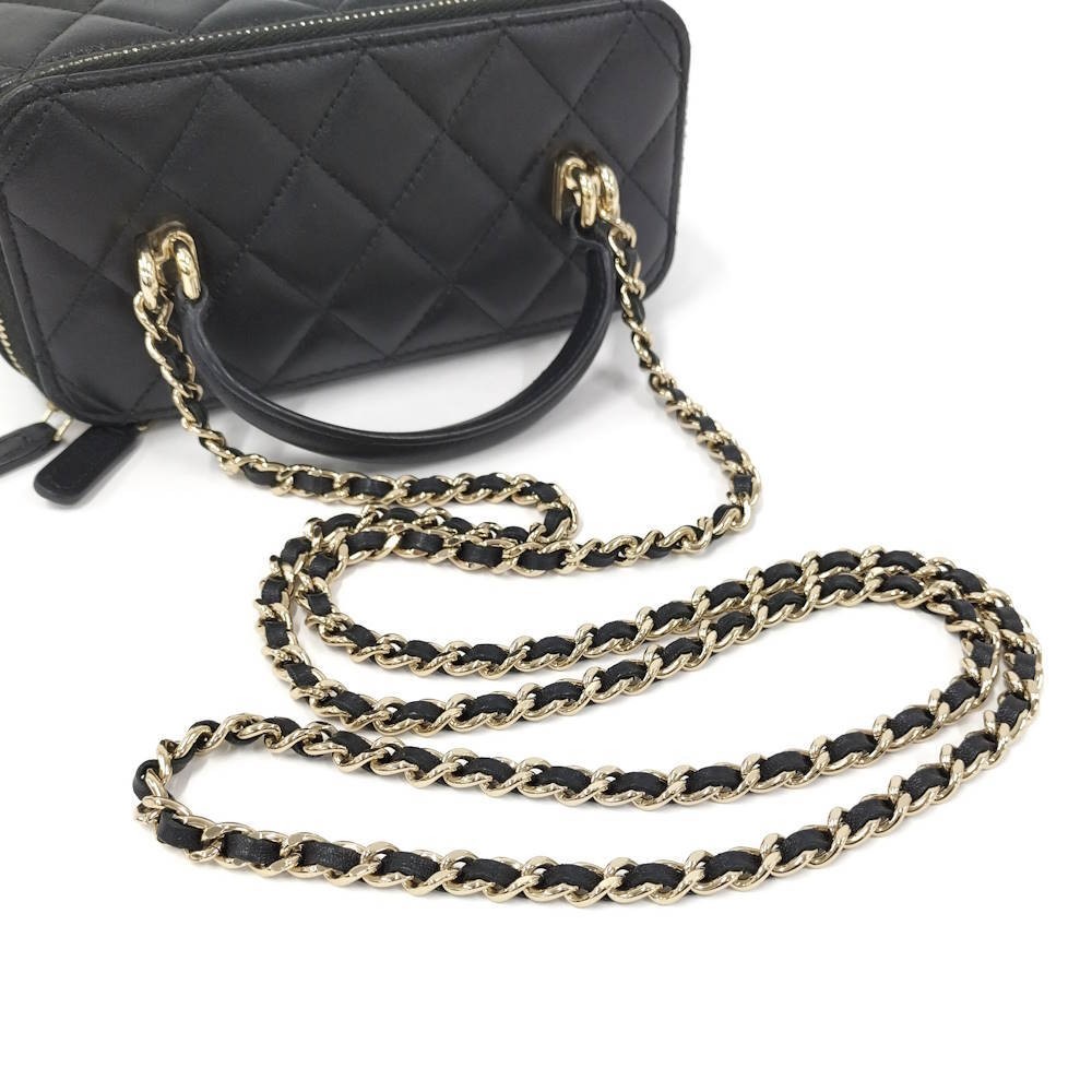 CHANEL Matelasse Vanity Chain Shoulder Bag Lamb AP2199 753033