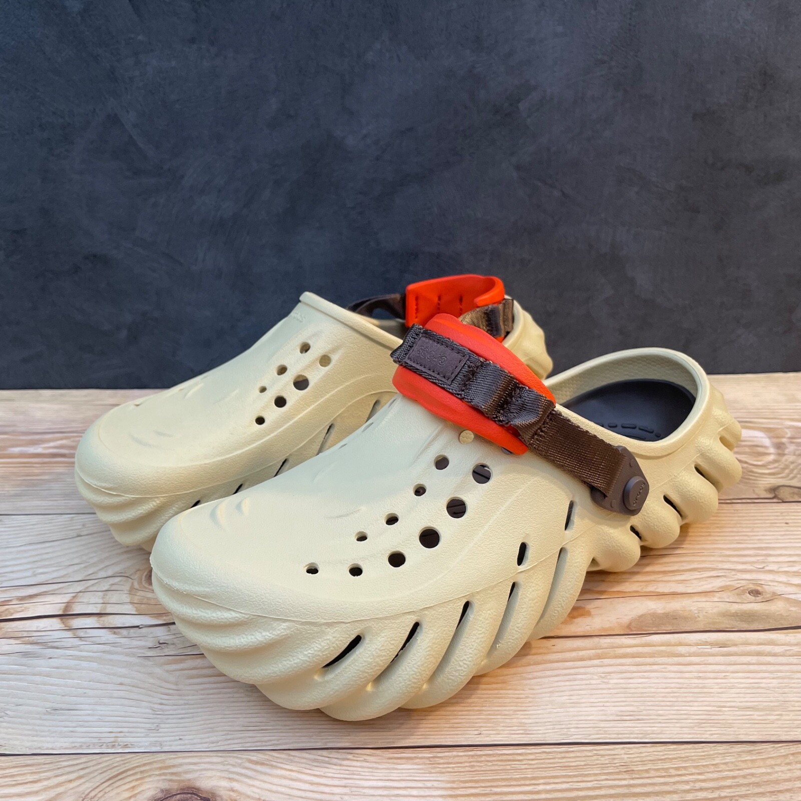 Crocs Echo Clog Beige/Brown/Orange Select-a-Size