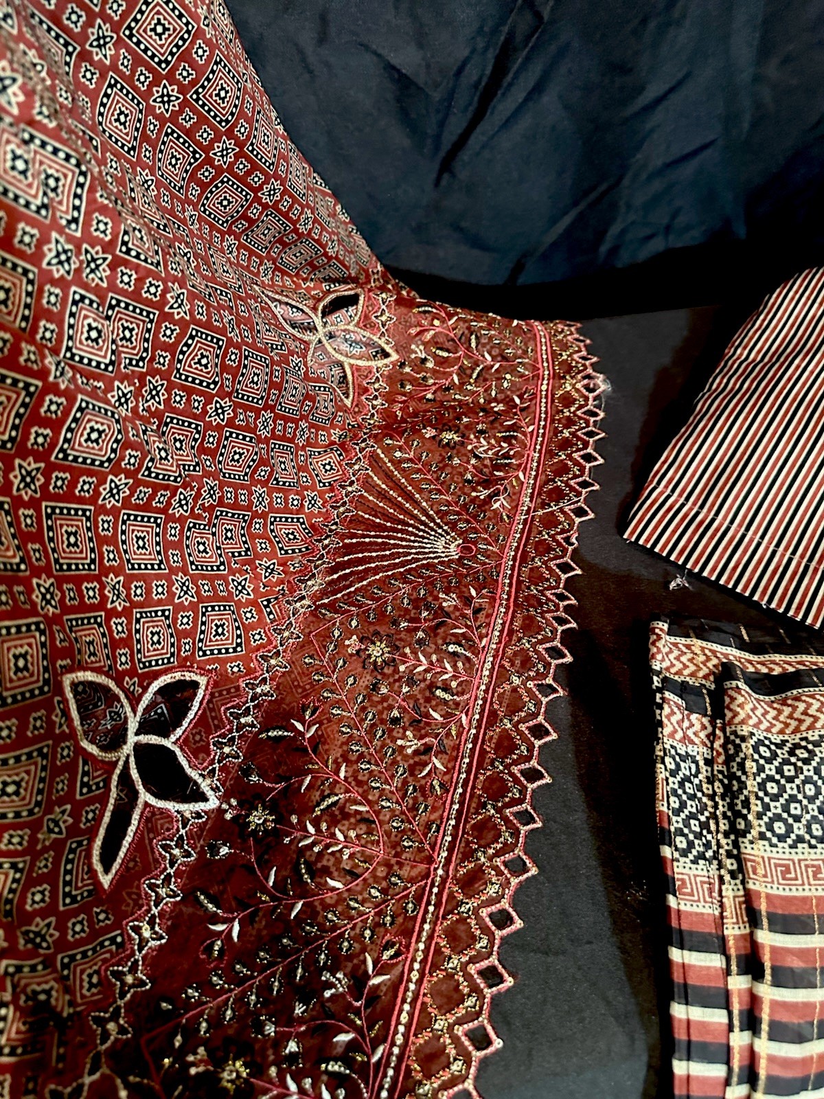 Bin Saeed Lawn Cotton 3 Pc Suit-premium Cut Work Emb- Aline Style-M – $44