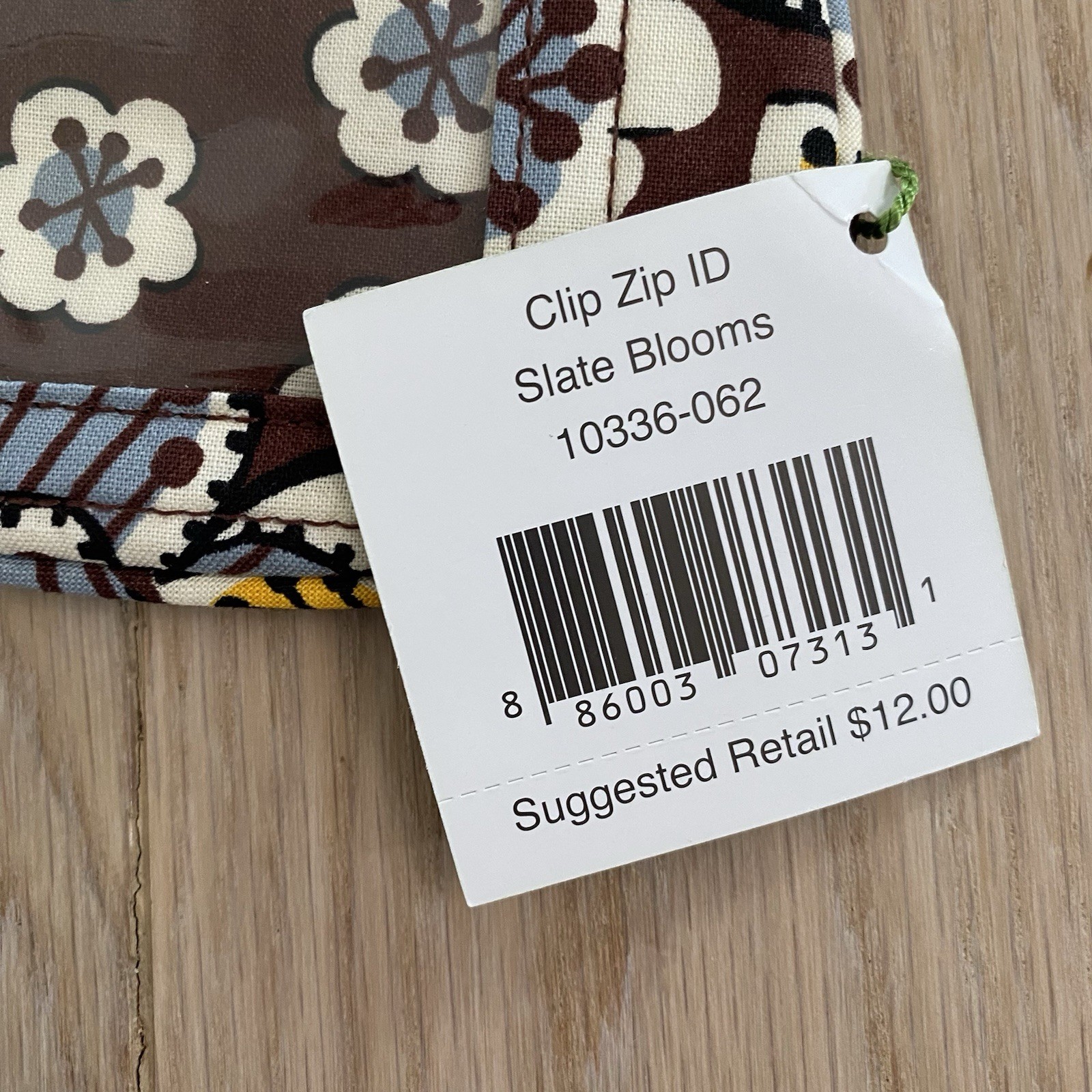 Vera Bradley Clip Zip ID Case Slate Blooms Print New