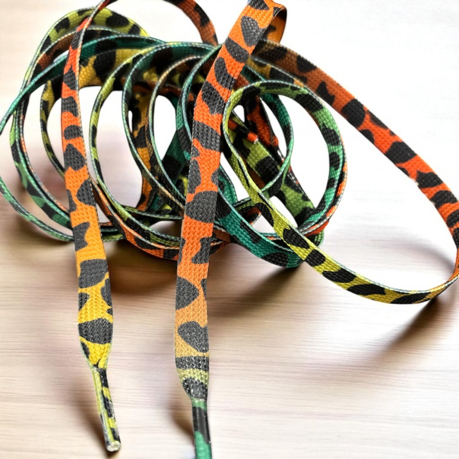 NEW Strings Camo Shoelaces 45 Long Great Color.