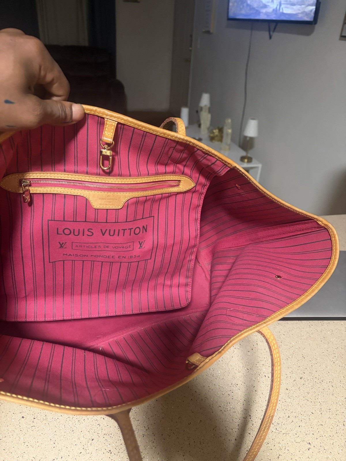 Louis Vuitton Monogram Tote Bag Pink Lining, Inner Pockets, Gold Hardware