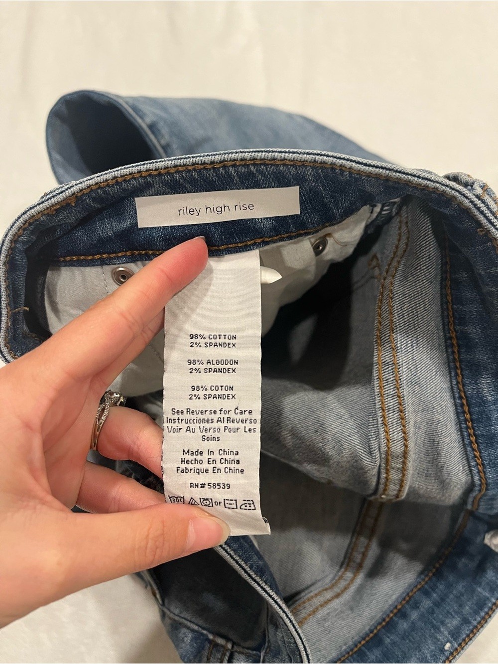 STS Blue “Riley High Rise” Distressed Jeans – Size 27