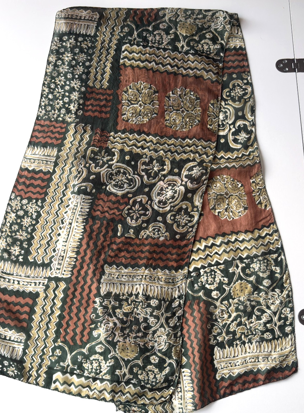 Vintage Silk Scarf Green Abstract Boho Ethnic Floral Designer Luxury Wrap, 34