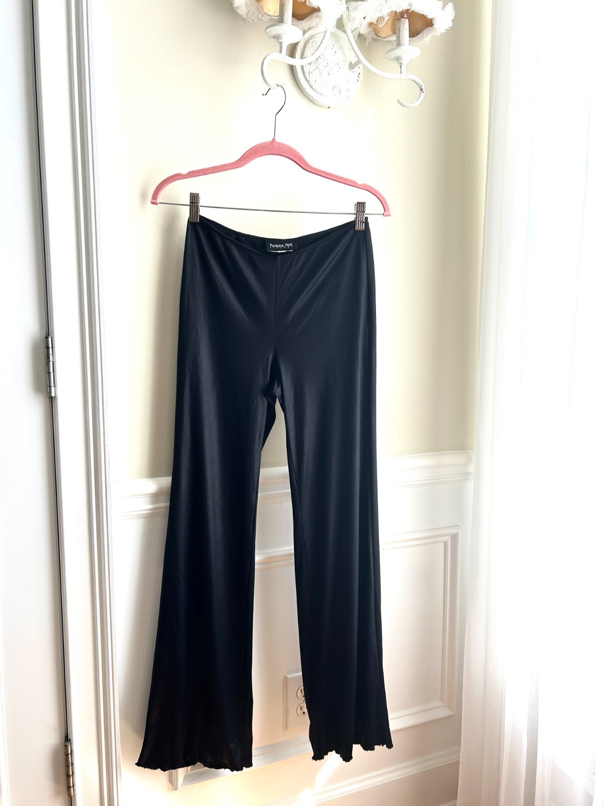 Petrizia Pepe silky Coated Pants IT 40 Black soft shiny Ruched Hem Elegant.