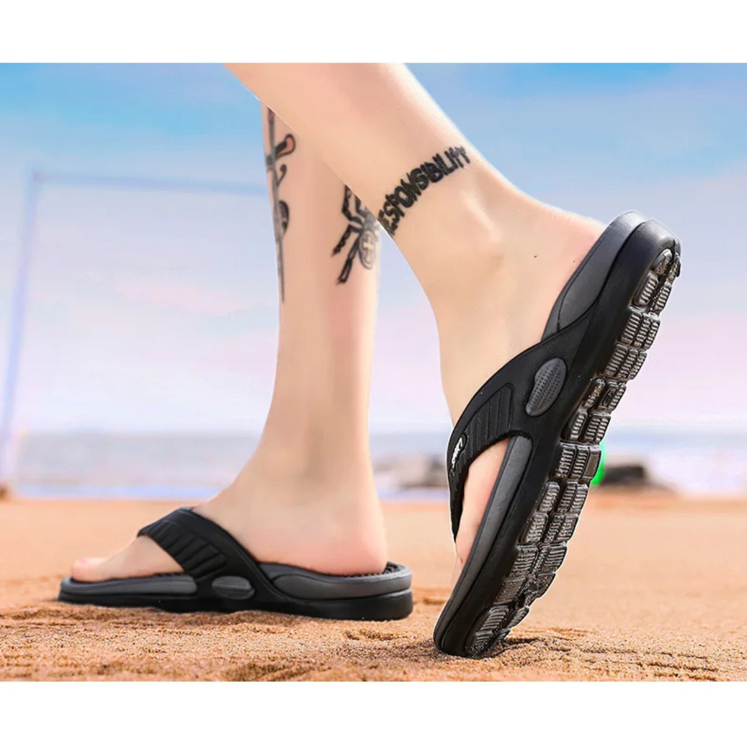 Massage Flip-flops Summer Men Slippers Beach Sandals Comfortable Men Casual Shoe