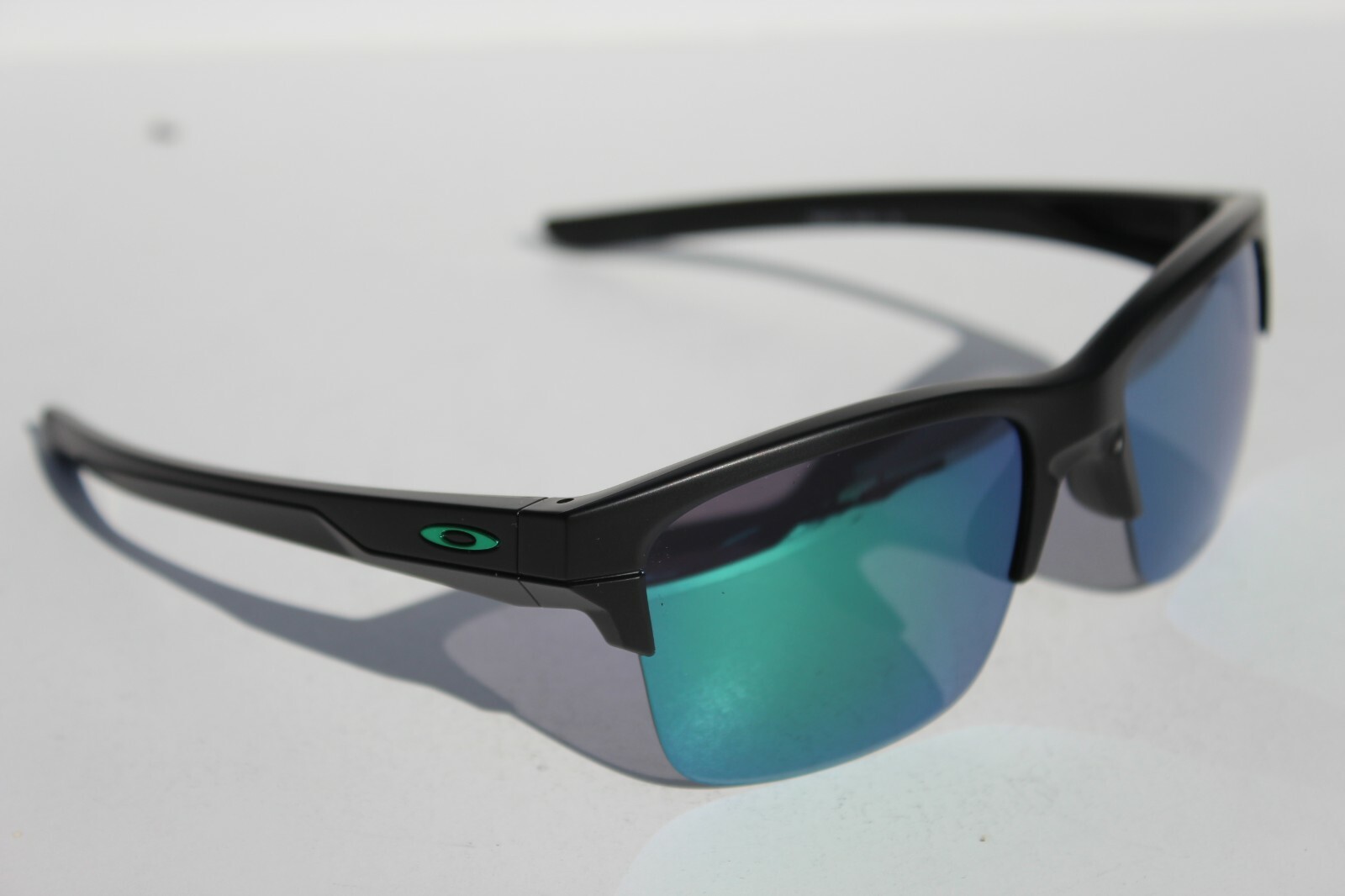 OAKLEY Thinlink Sunglasses Matte Black/Jade Green Iridium OO9316-09 NEW