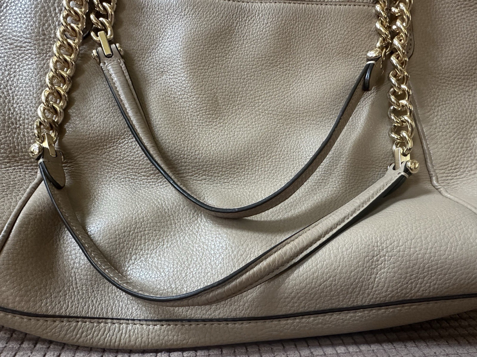 Coach Ava Chain Tote Color Pebble