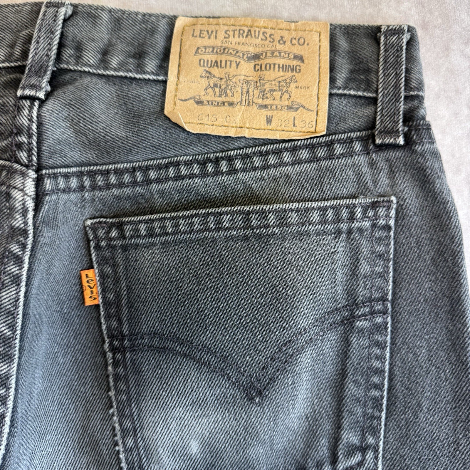 Levi’s 615 Men’s Jeans W30 L34 Black Regular Straight Leg Zip Fly 90s Orange Tab
