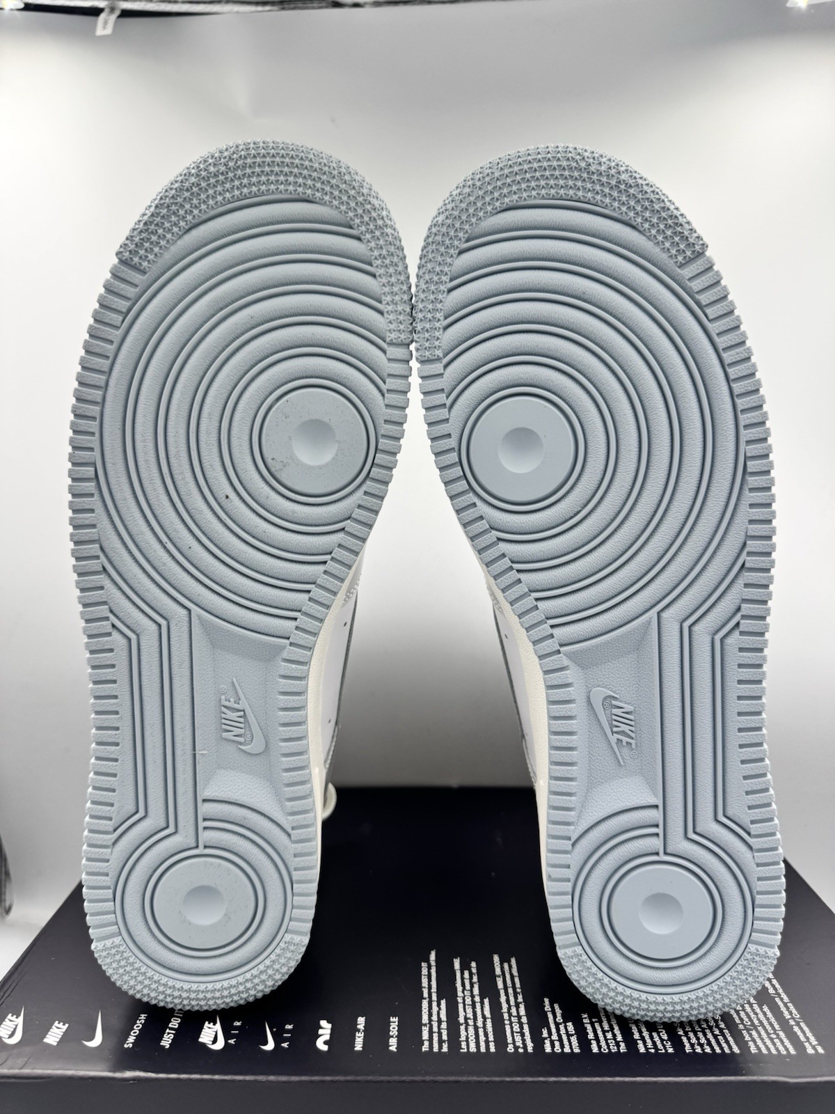 Nike Air Force 1 Low ’07 White Photon Dust IH4461-100 Size 10