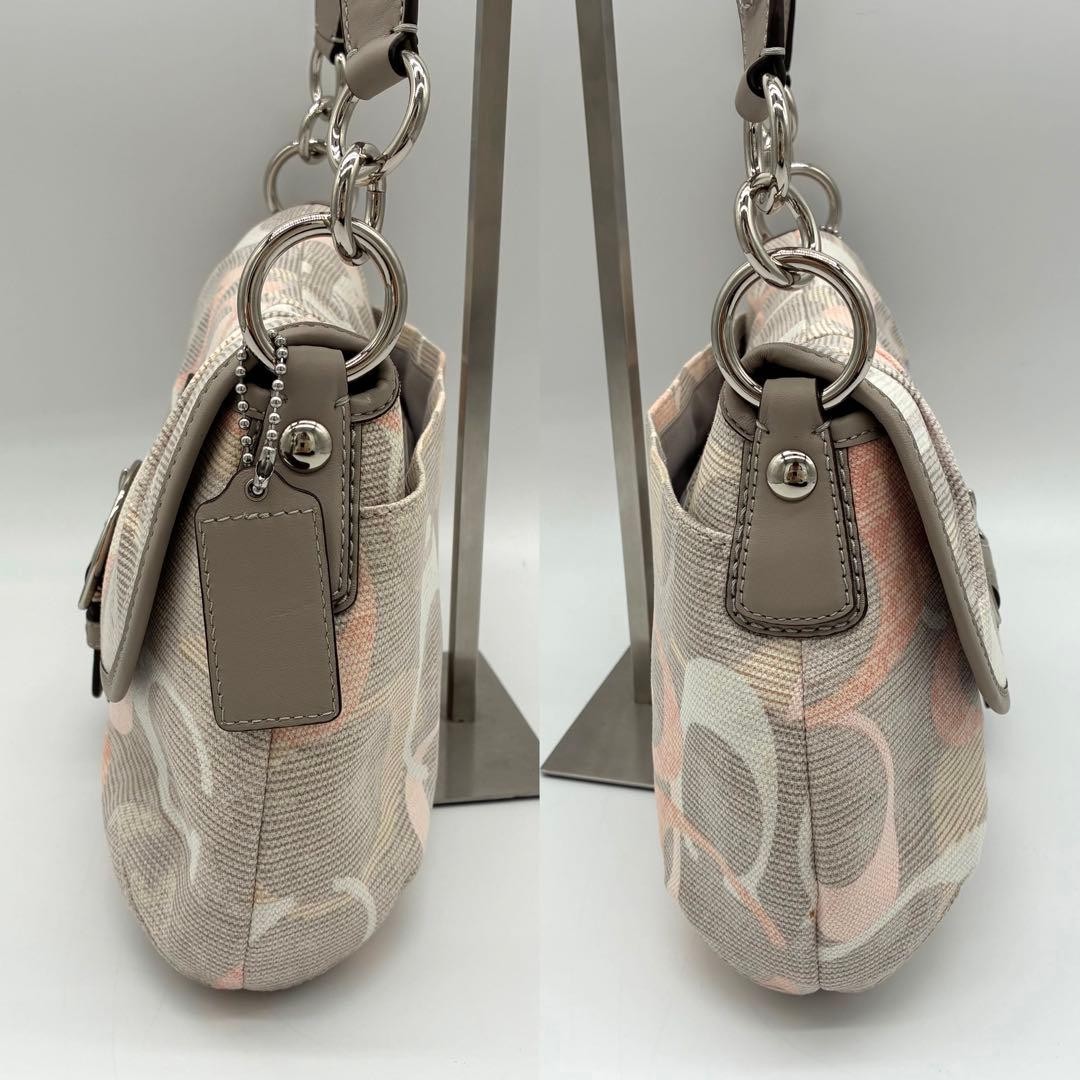 COACH Soho One Shoulder Bag Canvas Optic White Pink Pre-Owned Used 32x19x9 cm