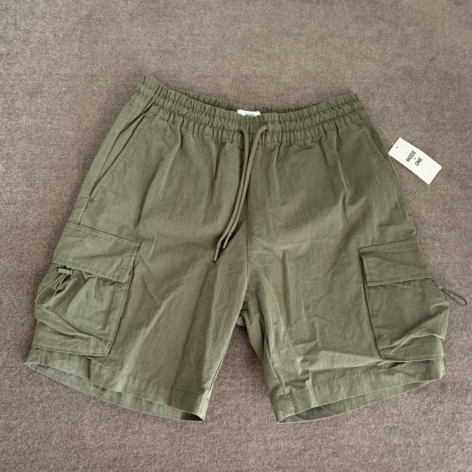 Mode of One Men’s XL Shorts Relaxed-Fit Crinkled 7″ Cargo Shorts Olive Green