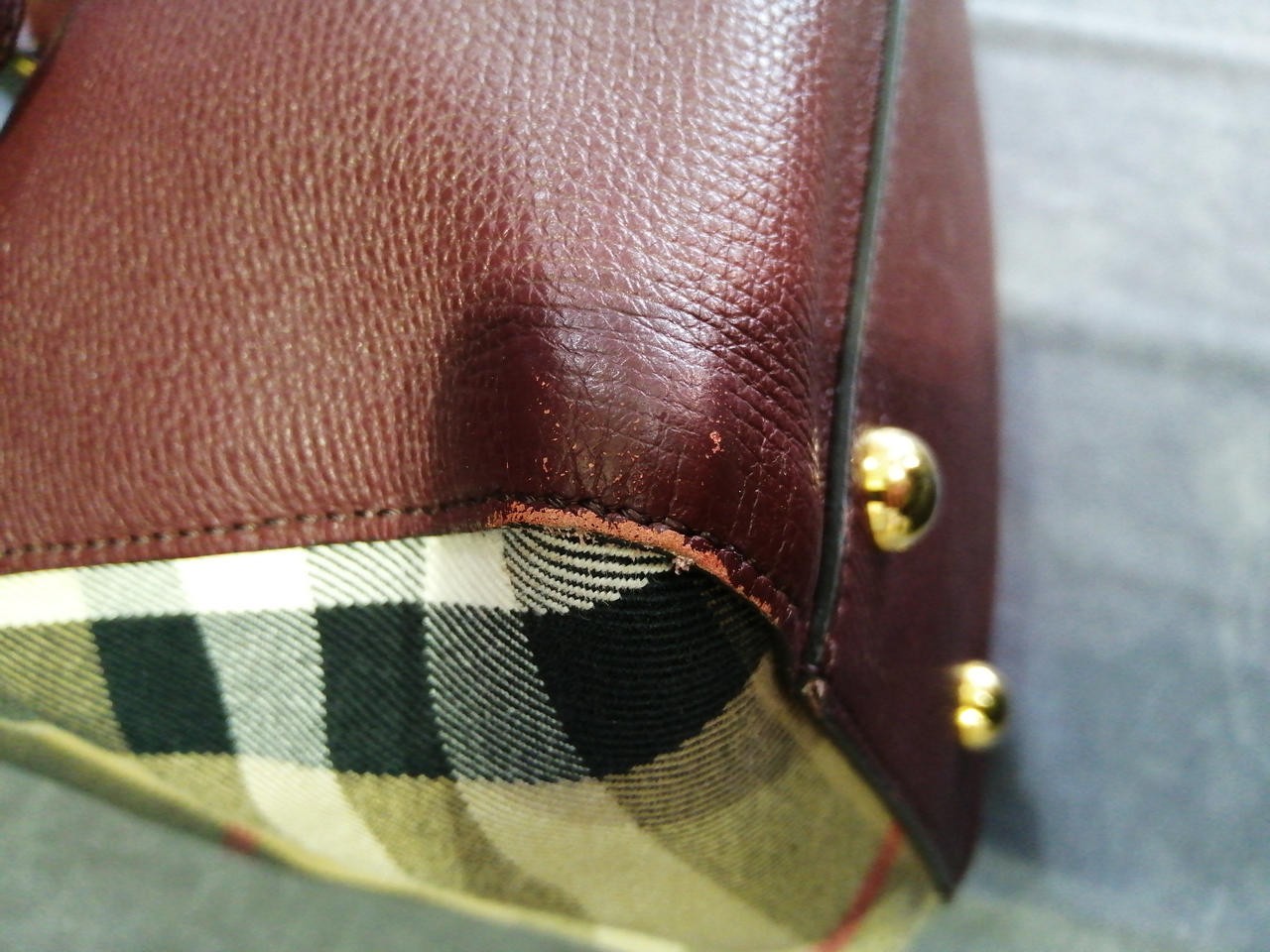 BURBERRY Brown Shoulder Bag 10.6 inch