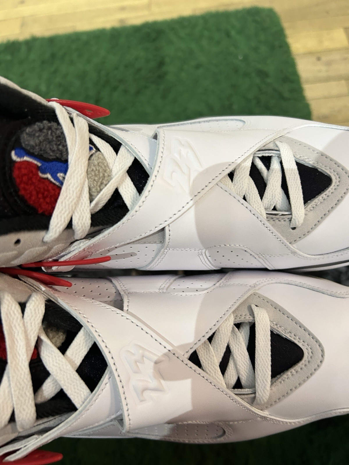 Size 11 – Air Jordan 8 Retro 2025 Bugs Bunny