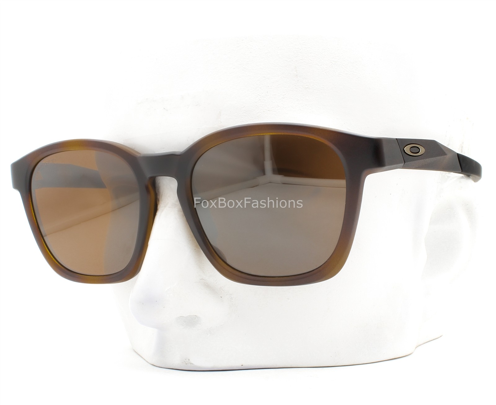 Oakley Shackle Sunglasses Matte Tortoise Prizm Tungsten OO9507D-0352 with Case