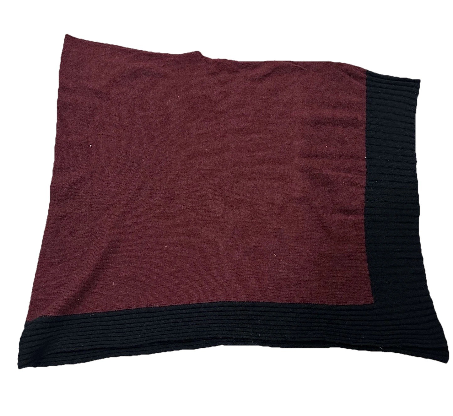Celeste One Size Women’s 90% Wool 10% Cashmere Poncho Maroon Black Soft One Size